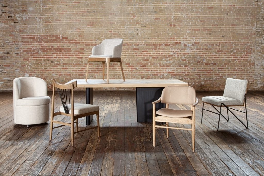 Organic_Modern_Interior_Design_Style_dining_chairs
