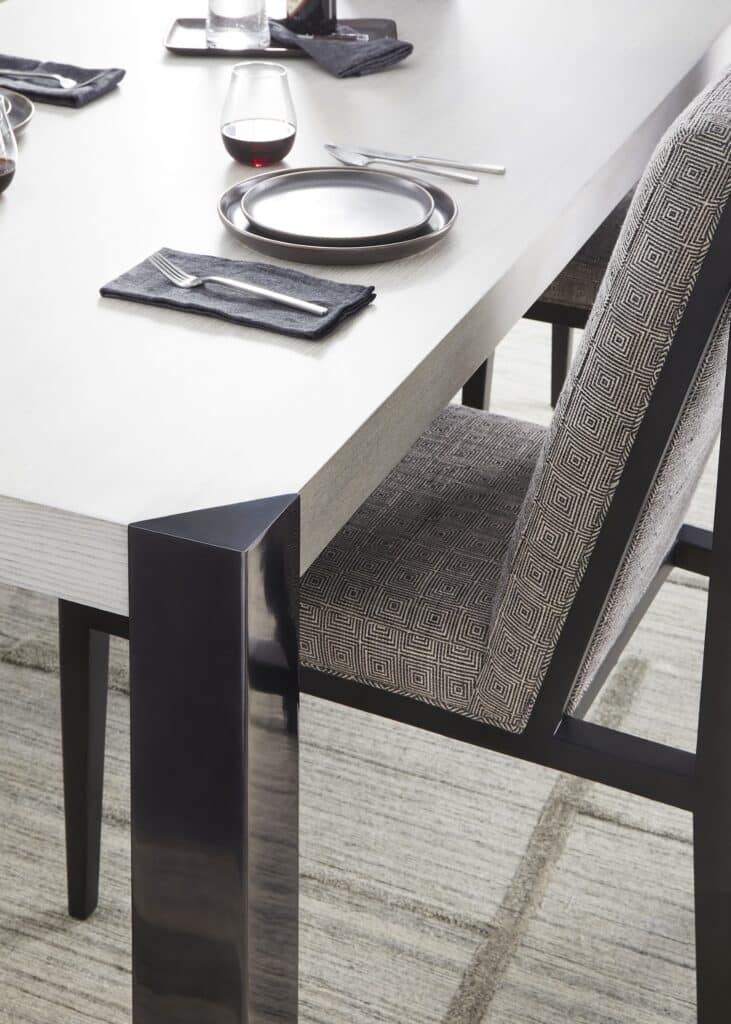 Fall In Love With This Modern Dining Table Selection