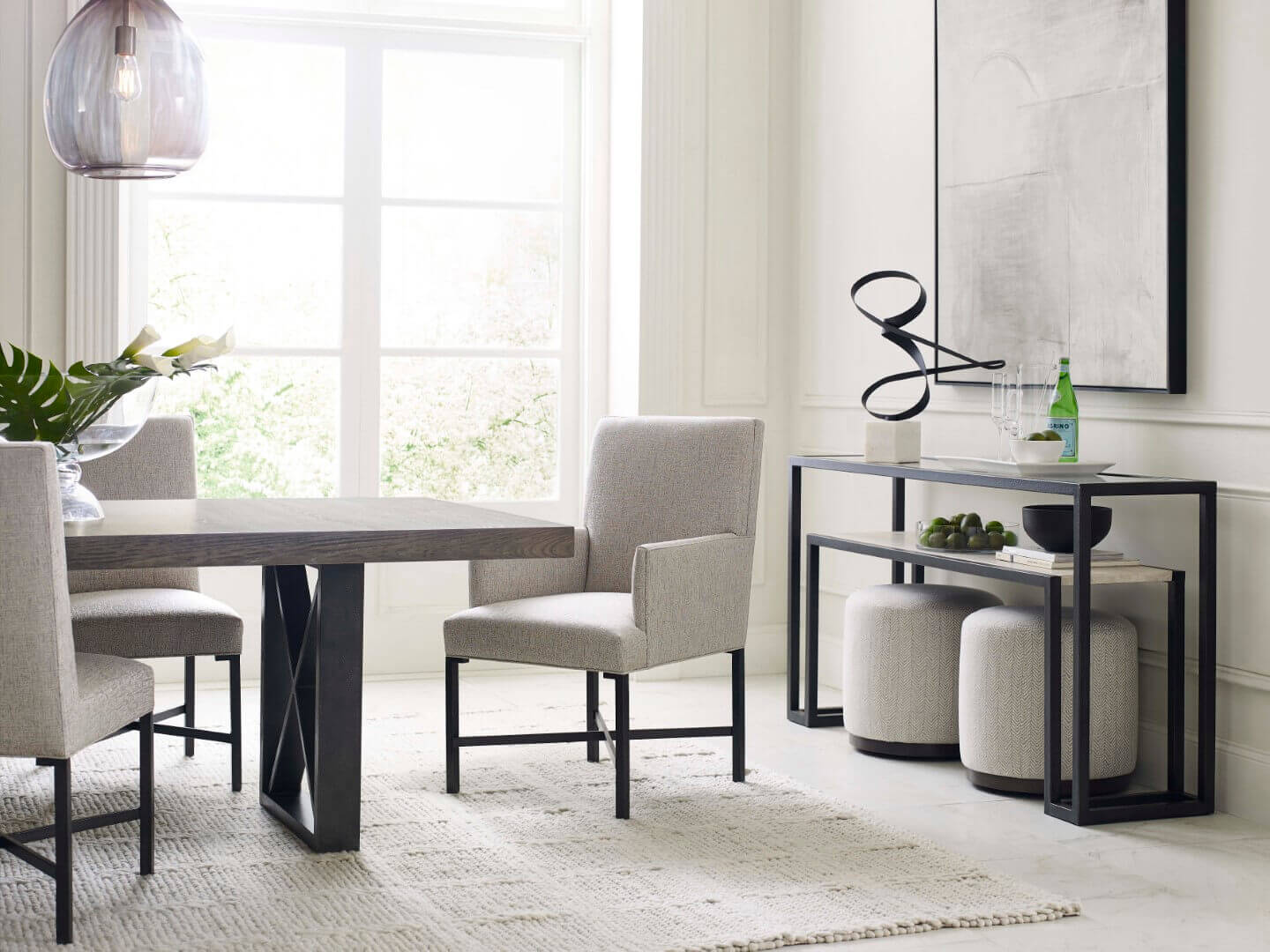 Vanguard_Halstead_Dining_Table_Glendale_Dining_Chairs
