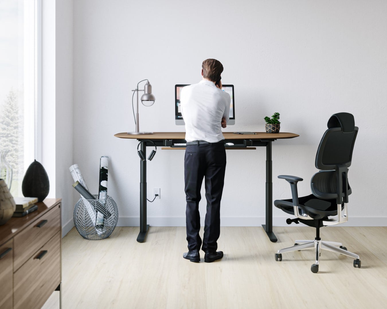 Soma Adjustable Standing Desk